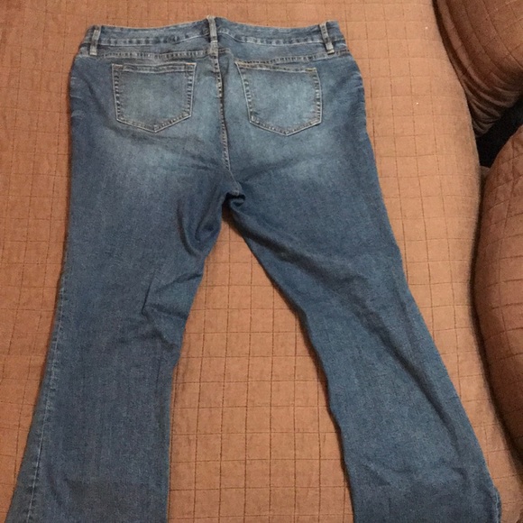 Torrid Relaxed Boot Jeans - Picture 3 of 6